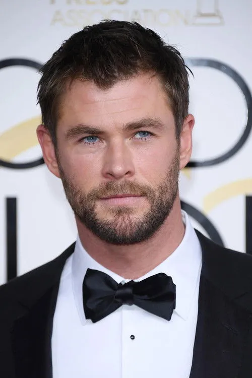 Chris Hemsworth photo