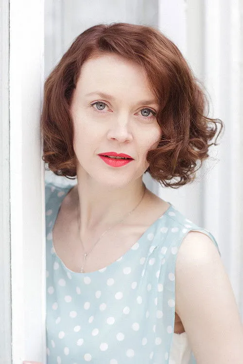 Simone Kirby photo