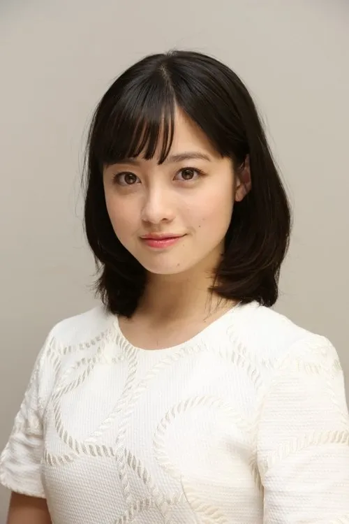 Kanna Hashimoto photo