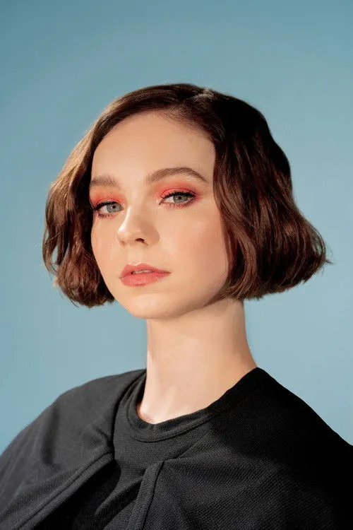 Emma Myers photo