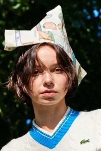 Emma Myers photo