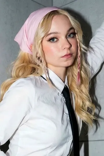 Emma Myers photo