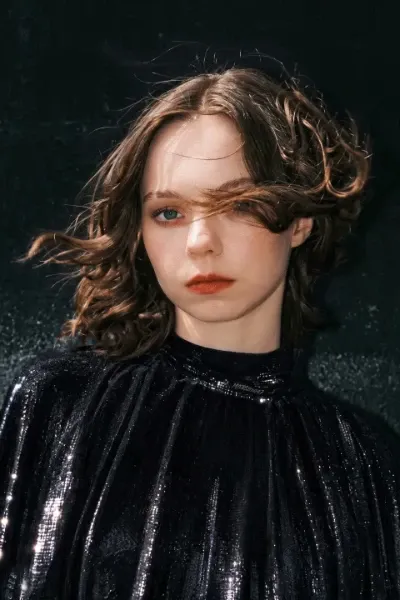 Emma Myers photo