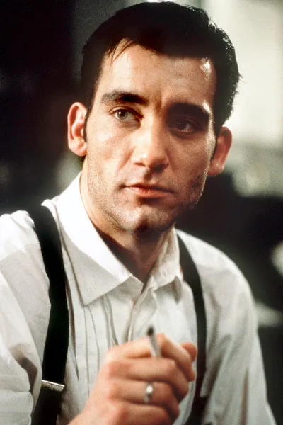 Clive Owen photo