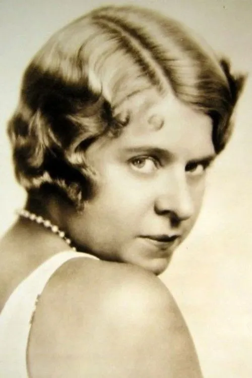Daphne Pollard photo