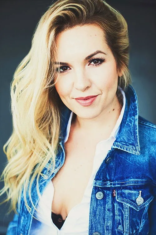 Briana Buckmaster photo