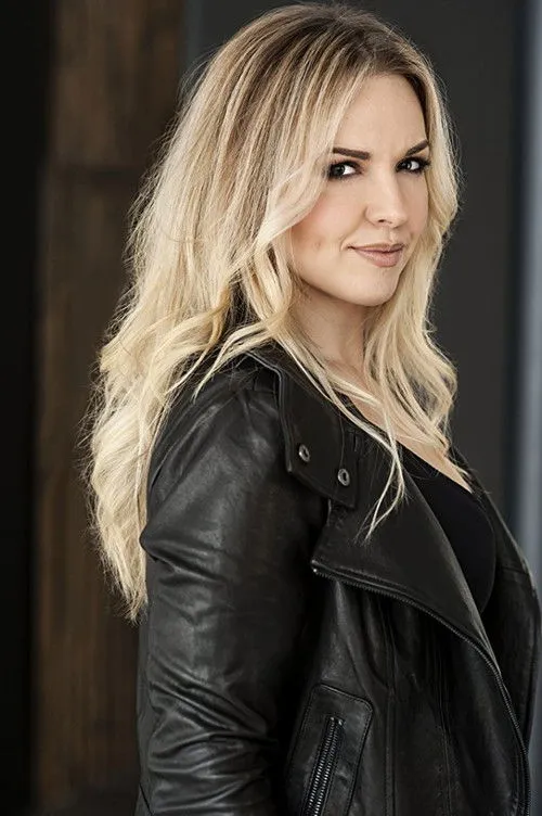 Briana Buckmaster photo