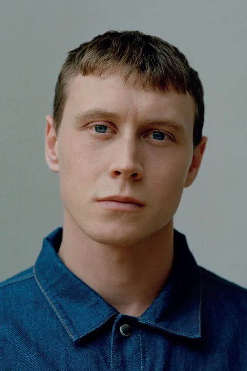 George MacKay photo