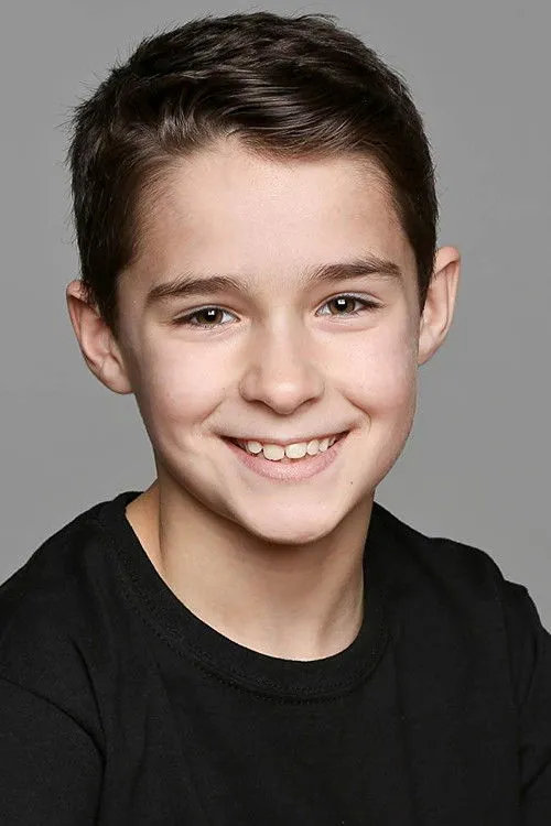 Edan Hayhurst photo