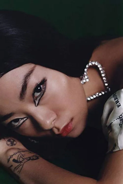 Rina Sawayama photo