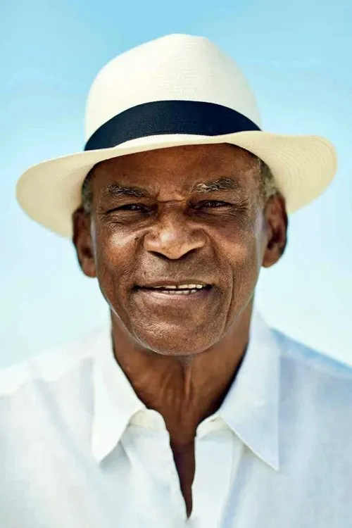 Antônio Pitanga photo