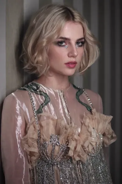 Lucy Boynton photo