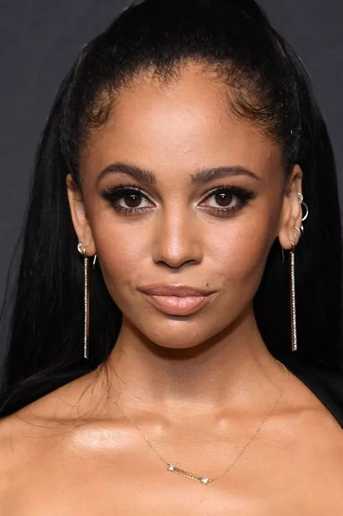 Vanessa Morgan photo
