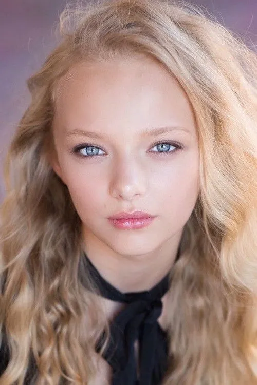 Amiah Miller photo