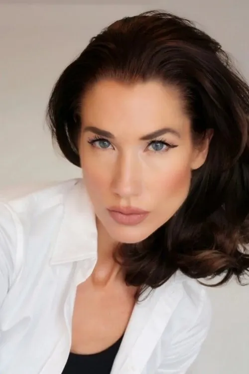 TIARA BOOBOWSKI