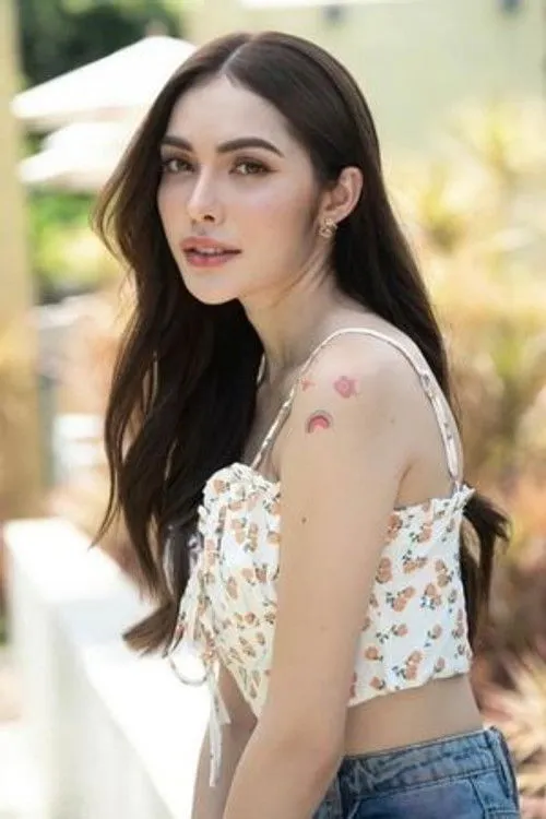 Charlotte Austin photo