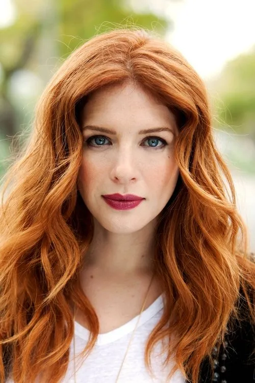 Rachelle Lefevre photo