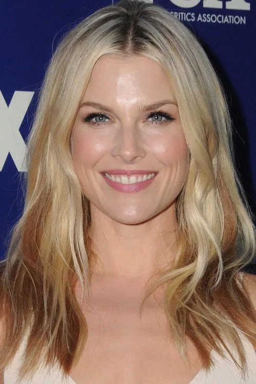 Ali Larter photo