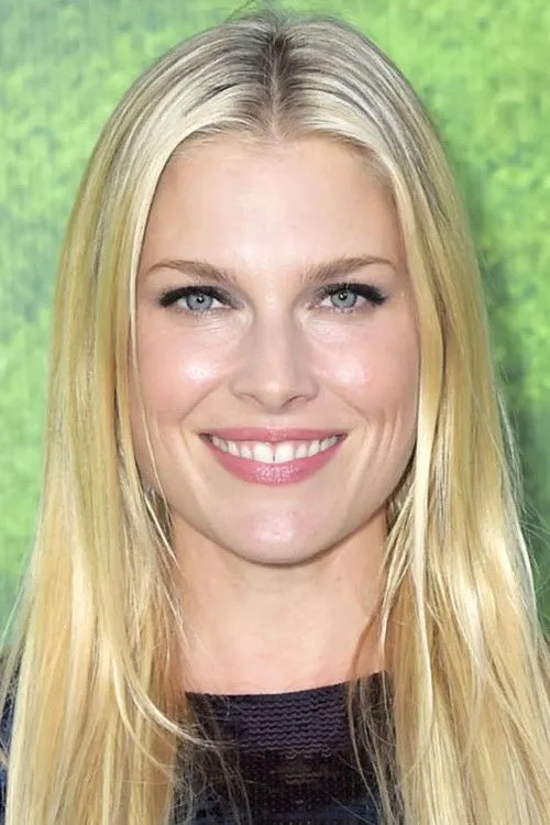 Ali Larter photo