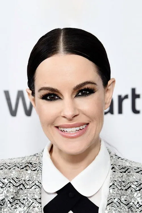 Emily Hampshire photo