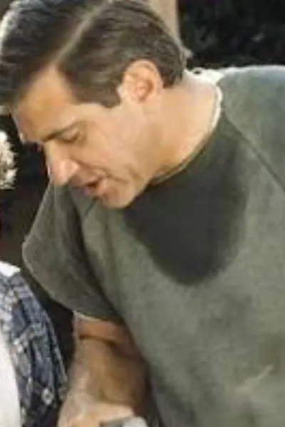 Dan Lauria photo