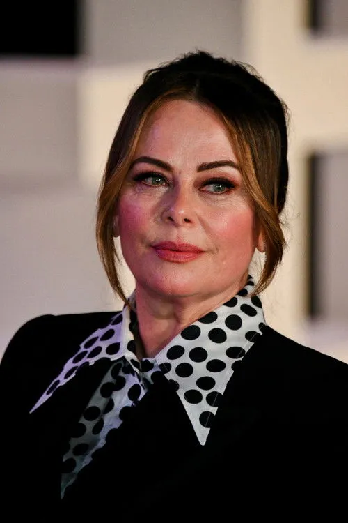 Polly Walker photo