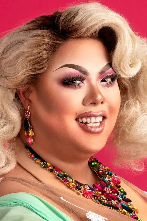 Sum Ting Wong (drag queen) photo