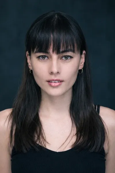 Noemie Nakai photo