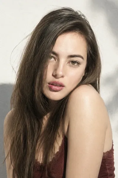 Noemie Nakai photo