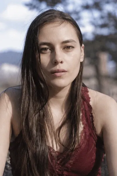 Noemie Nakai photo