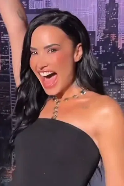Demi Lovato photo