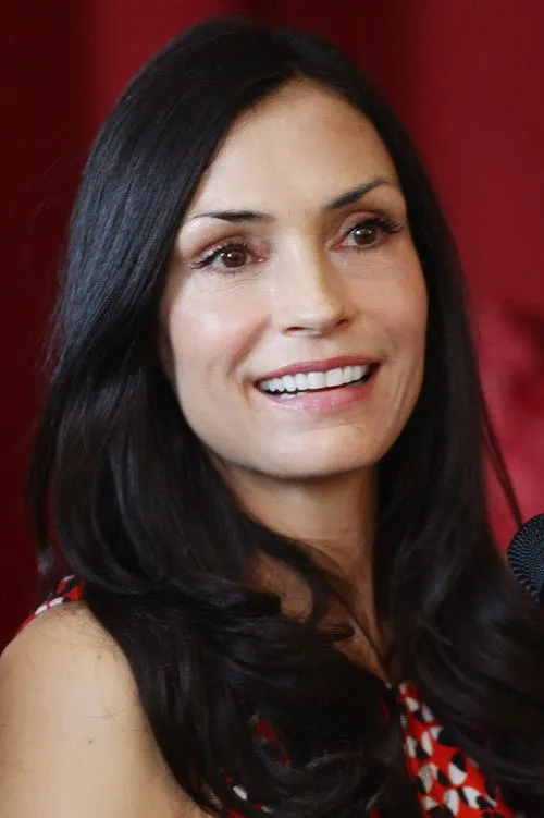 Famke Janssen photo