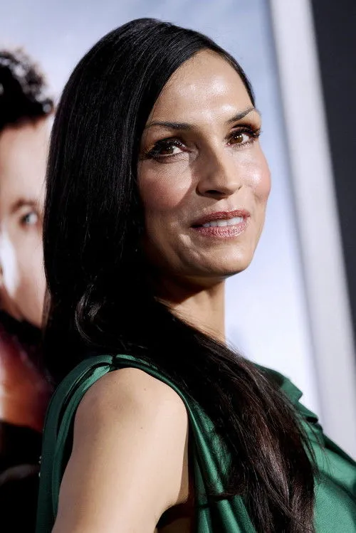 Famke Janssen photo