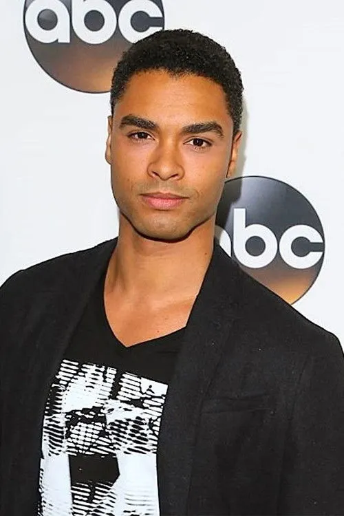 Regé-Jean Page photo
