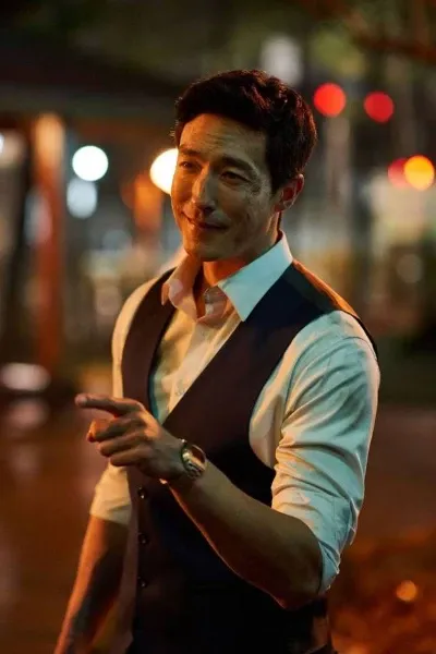 Daniel Henney photo