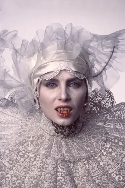 Lucy Westenra photo