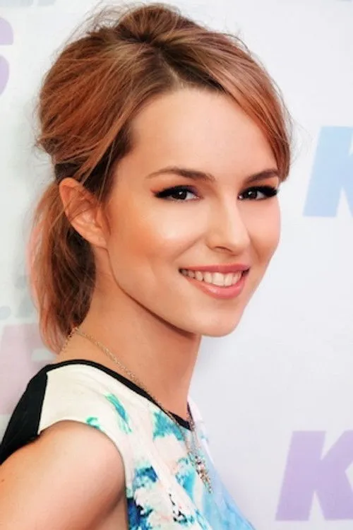 Bridgit Mendler photo