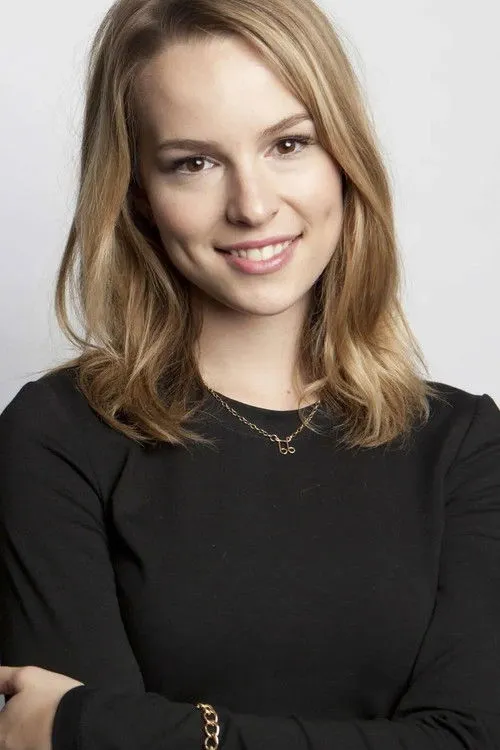Bridgit Mendler photo