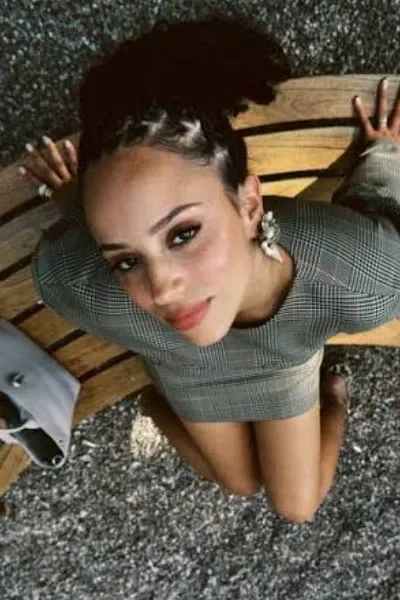 Kiana Madeira photo