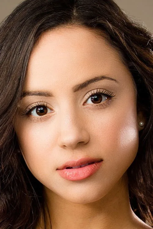 Kiana Madeira photo