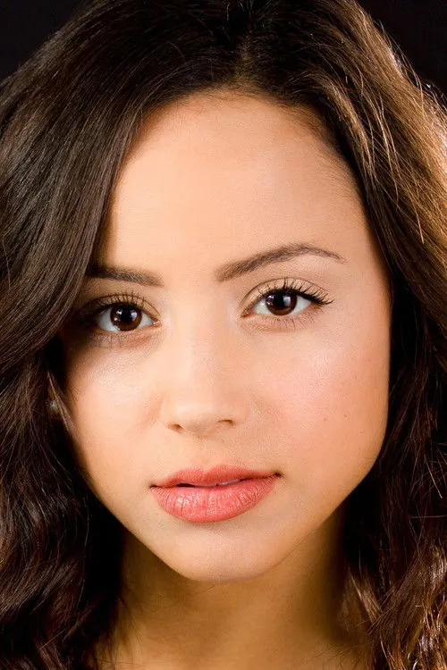 Kiana Madeira photo