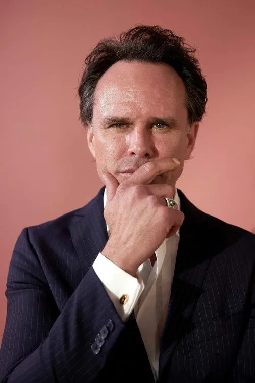 Walton Goggins photo
