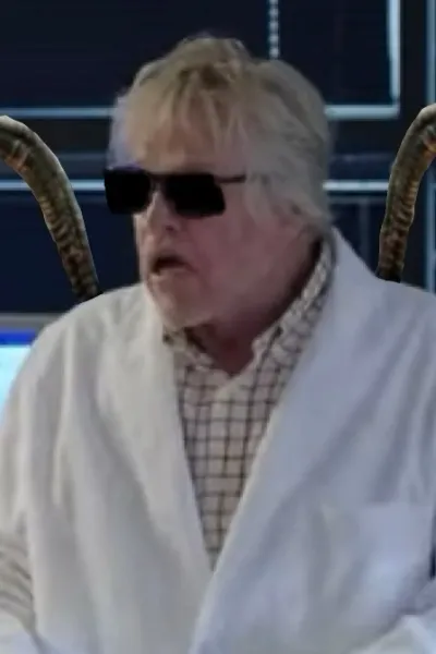 Gary Busey photo