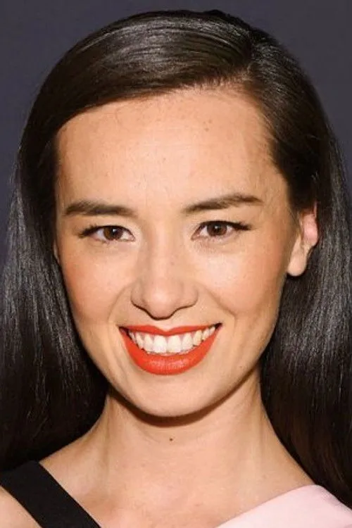 Cara Gee photo