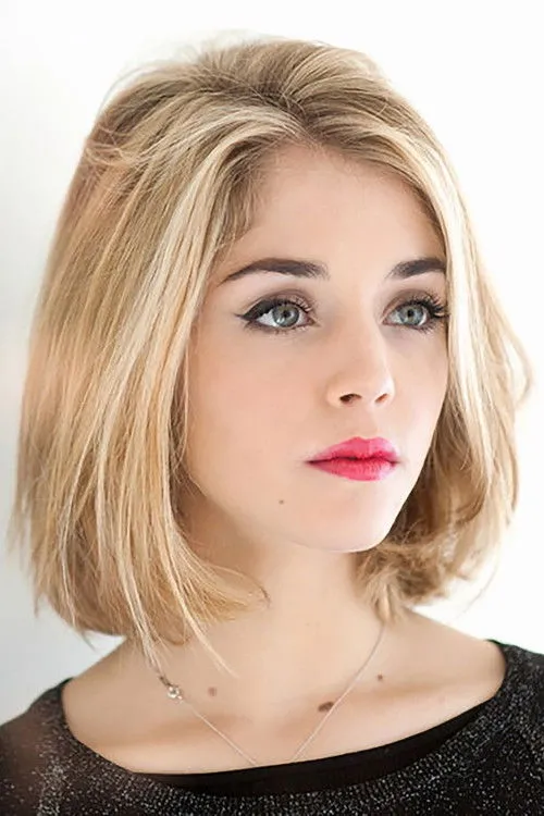 Alice Isaaz photo