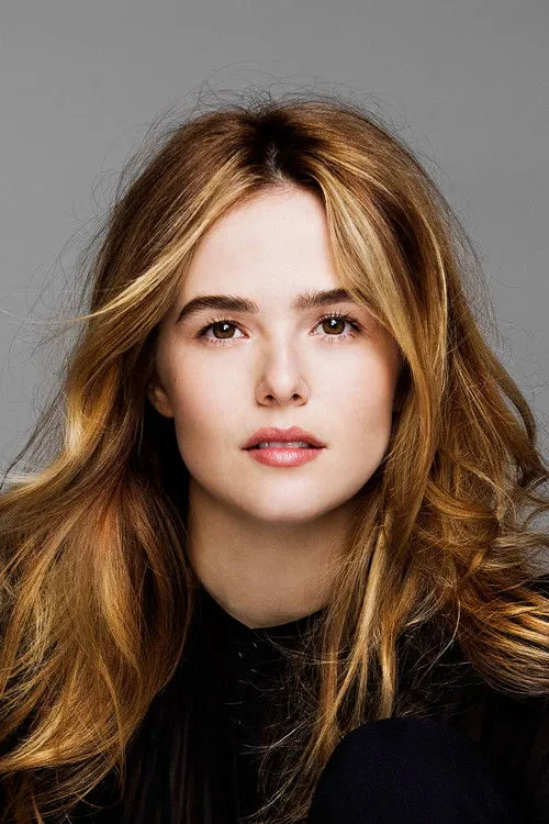Zoey Deutch photo