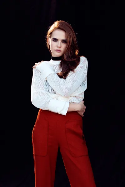 Zoey Deutch photo