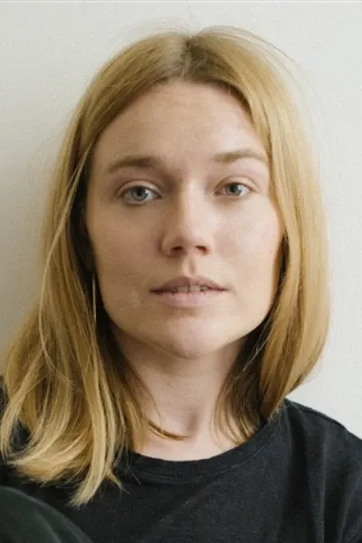 Jemima West photo