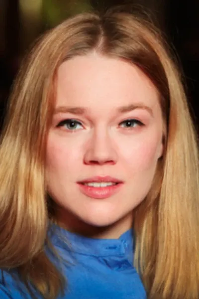 Jemima West photo