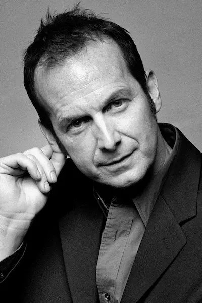 Denis O'Hare photo